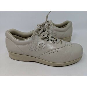 SAS WOMEN'S FREE TIME WALKING SHOES 8 S TAUPE